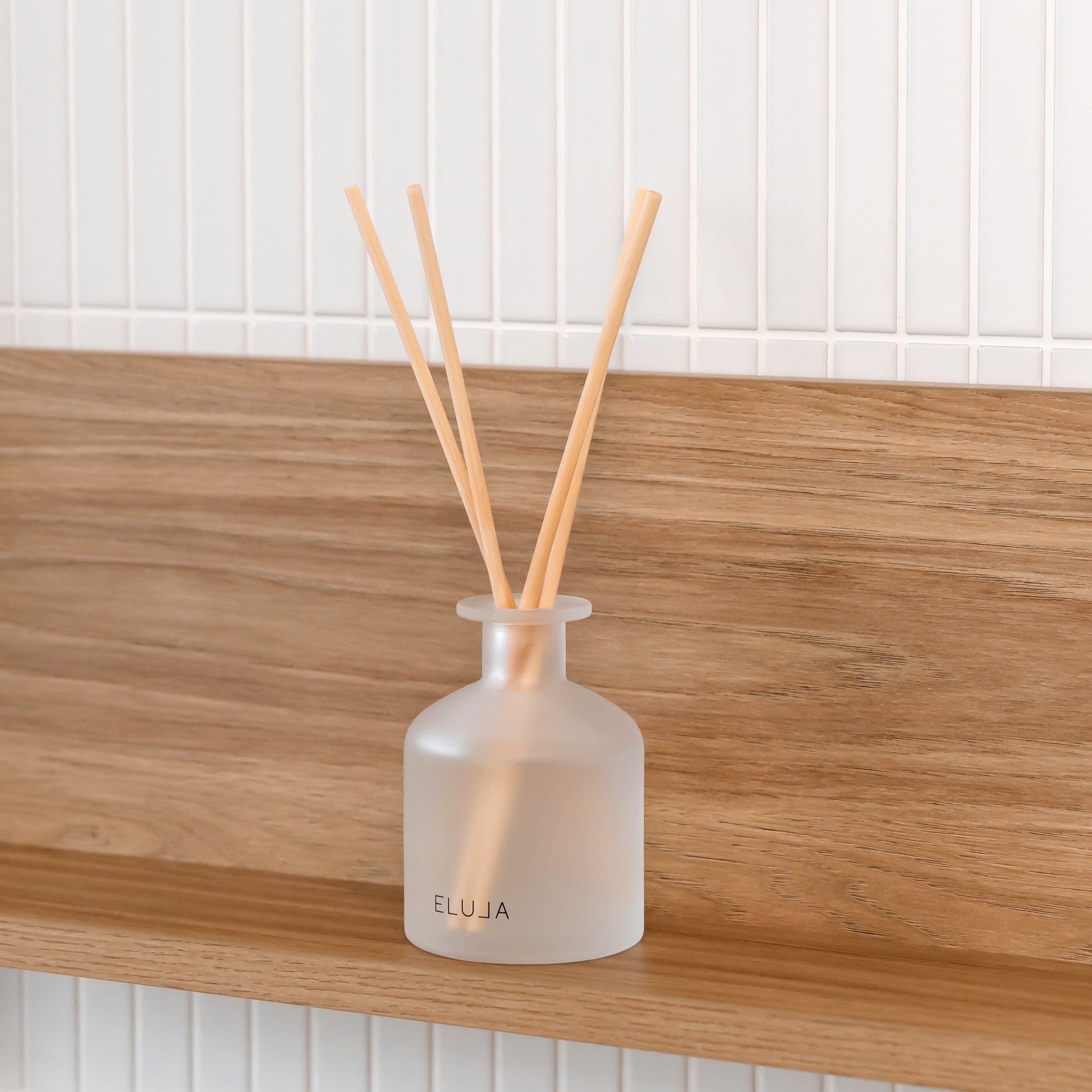 Reed Diffuser | NOIR Diffuser in Black Spice