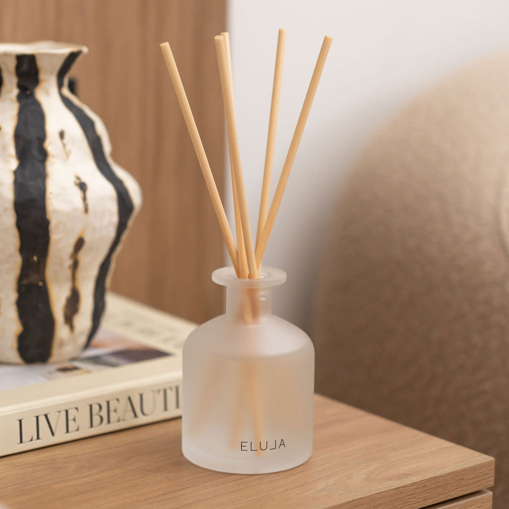 Reed Diffuser | DE LOTUS Diffuser in Camellia & Lotus