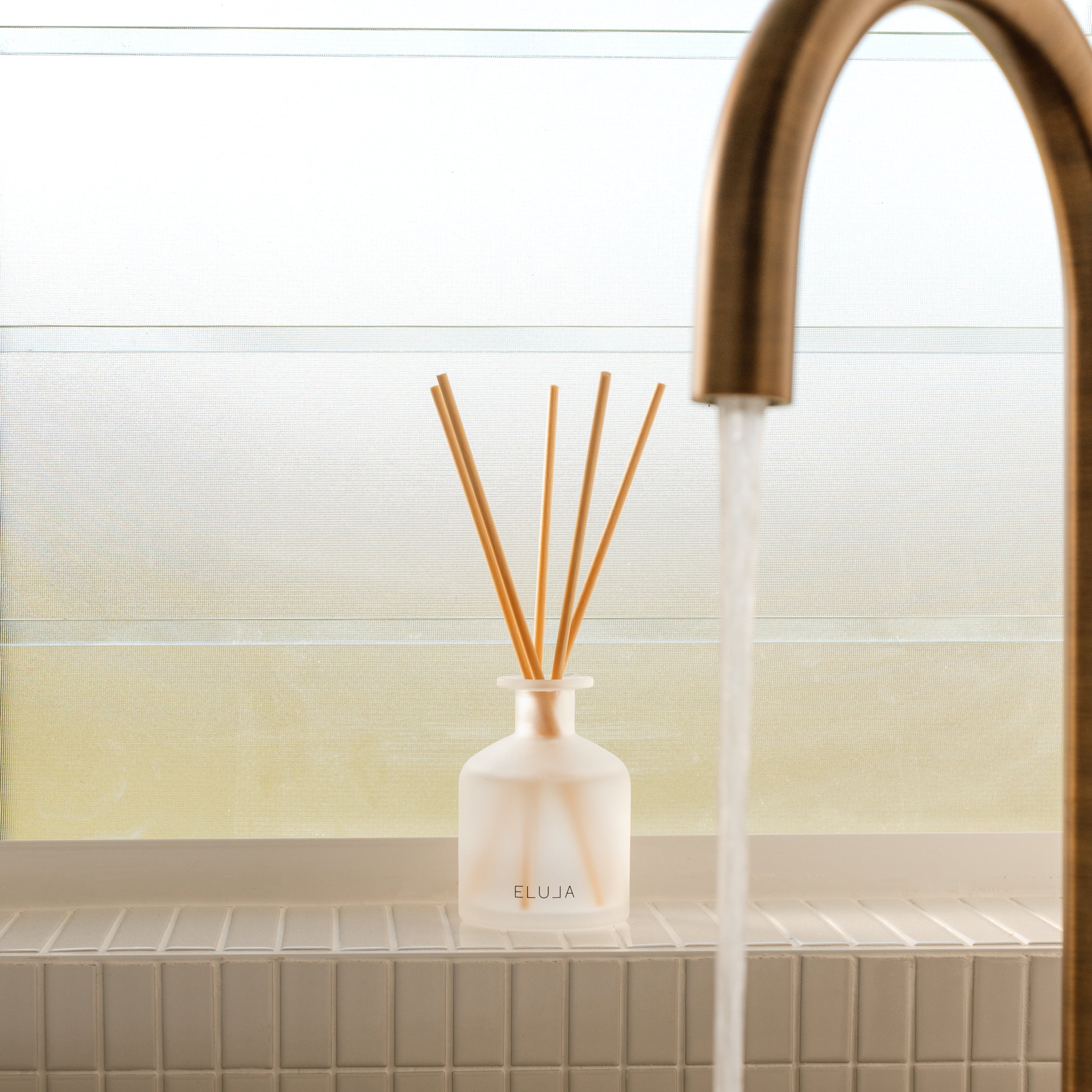 LE TABAC REED DIFFUSER